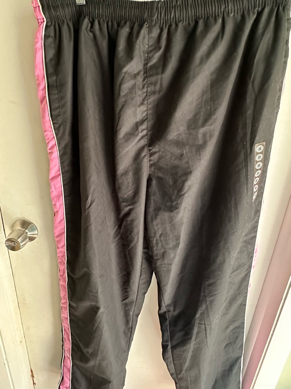 Women’s 3X Plus Size Black Pink Wind Pants Athletic Track Pants NWT